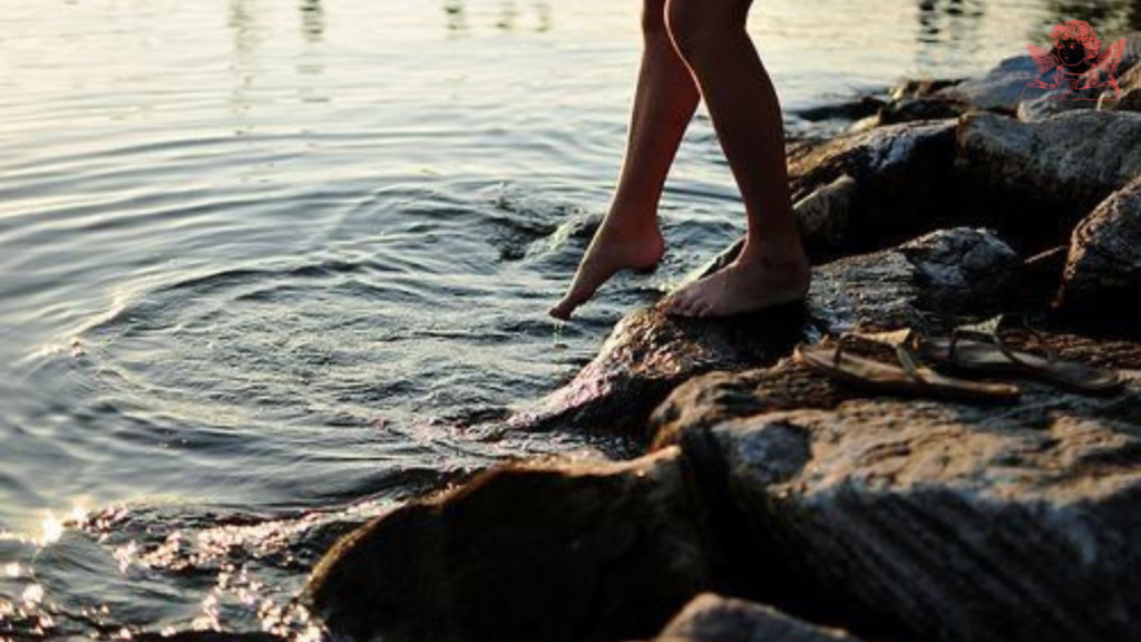 Using Water as a Grounding Element